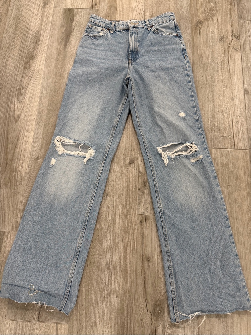 Zara Light Wash Wide Leg High-Rise Jeans
